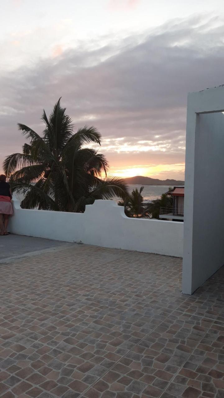 Hotel Casa Los Delfines Puerto Villamil Exteriér fotografie